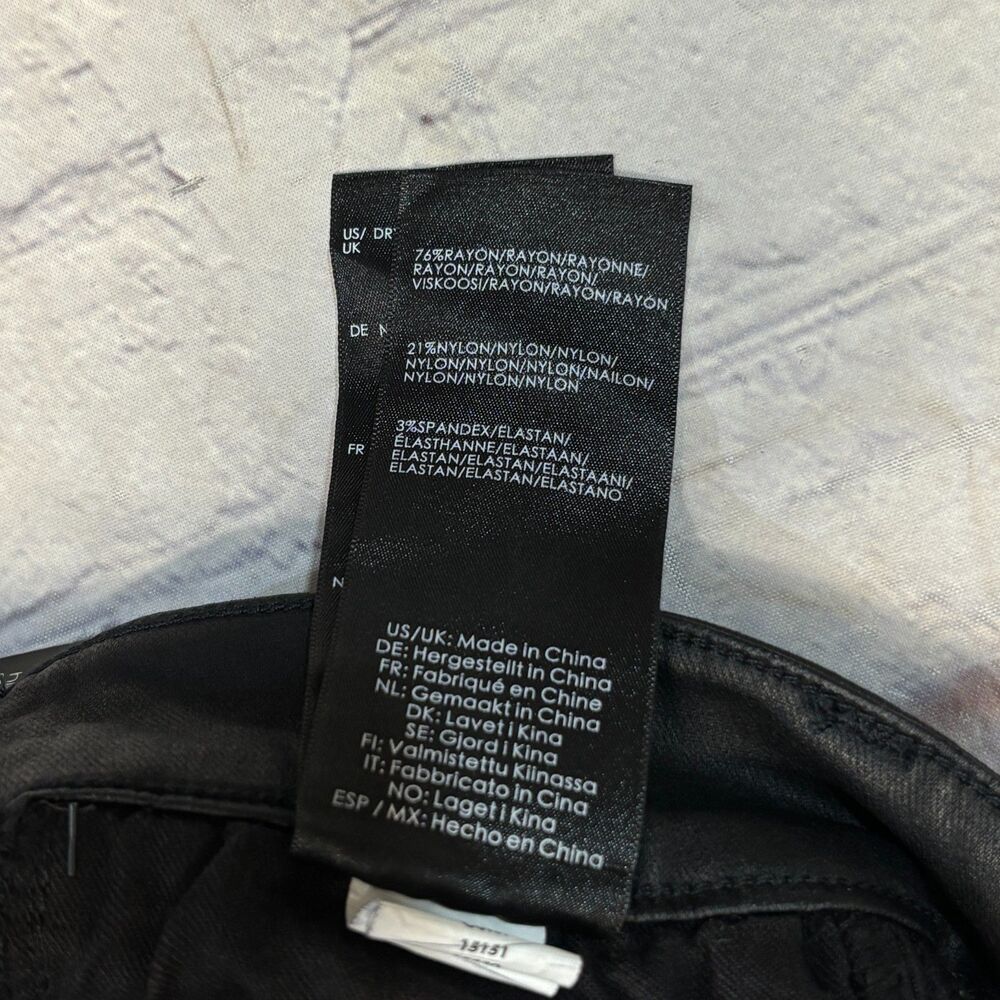 NWT Liverpool LA Women The High Rise Ankle Jeans Size 12/31 Black Denim D108 -8 - Picture 14 of 16